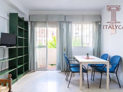 Dining room of Flat for sale in  Sevilla Capital  with Air Conditioner and Terrace