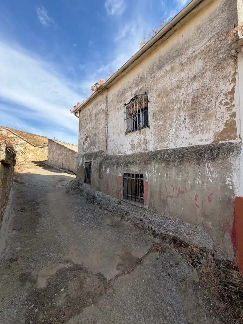 Vista exterior de Finca rústica en venta en Dueñas con Calefacción, Trastero y Amueblado