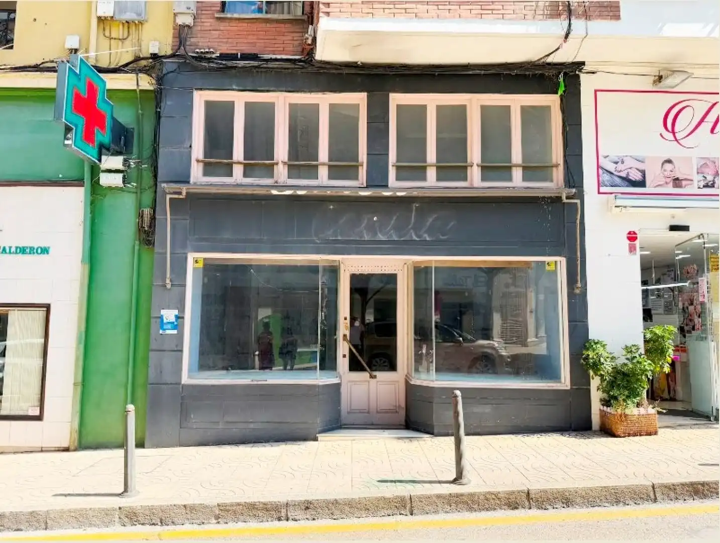 Local comercial en venda a Torrelavega - C/ Francisco Díaz 1