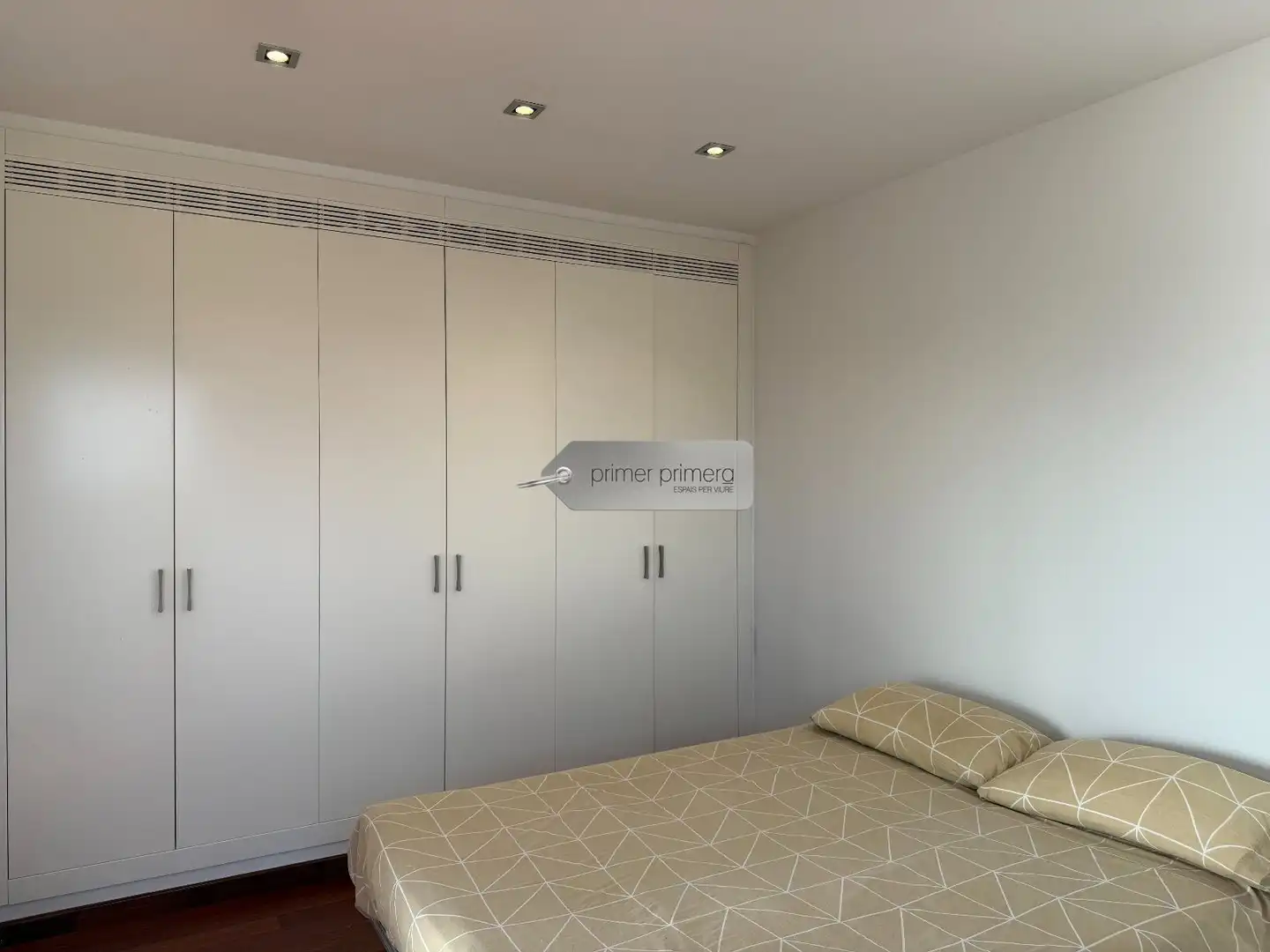 Habitación de Casa o chalet en venta en Vilobí d'Onyar con Aire acondicionado, Calefacción y Jardín privado