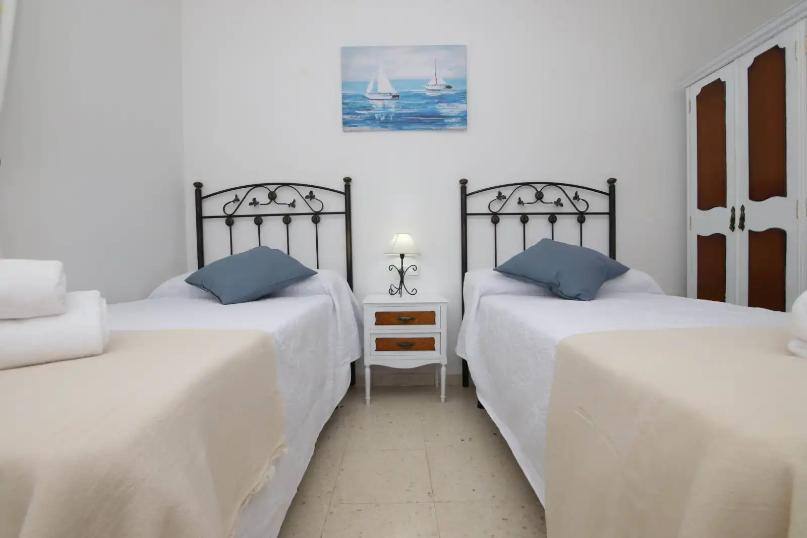 Bedroom of Flat for sale in Rincón de la Victoria  with Furnished