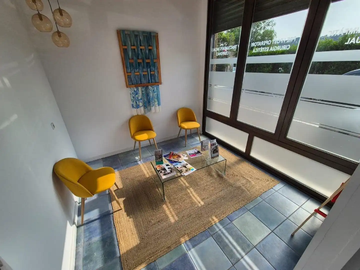 Business premises to rent in Eixample Nord, imagen 2