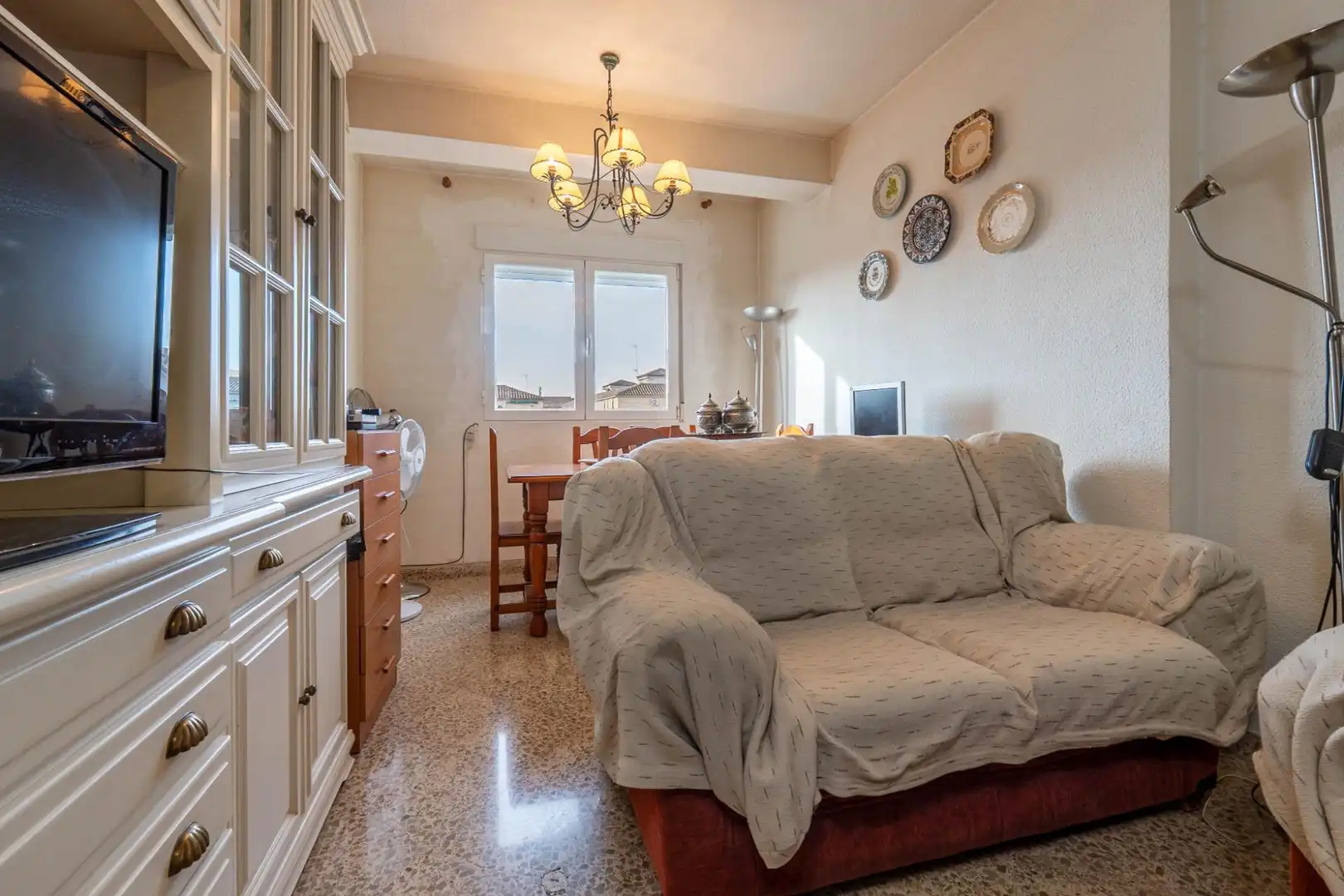 Wohnzimmer von Dachboden zum Verkauf in Granada mit Klimaanlage