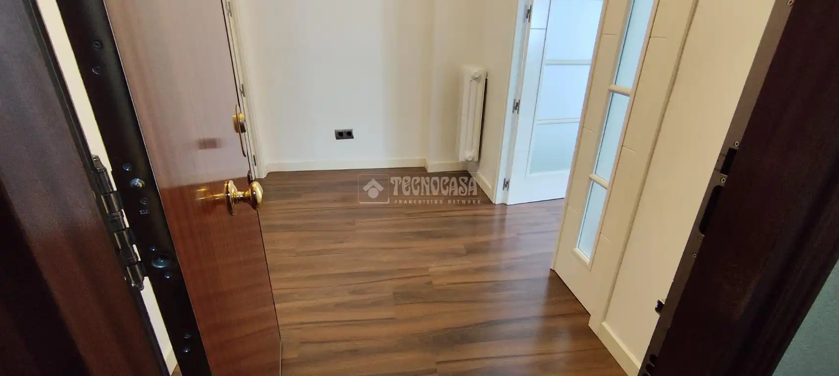Piso en venta en Madrid con Balcón