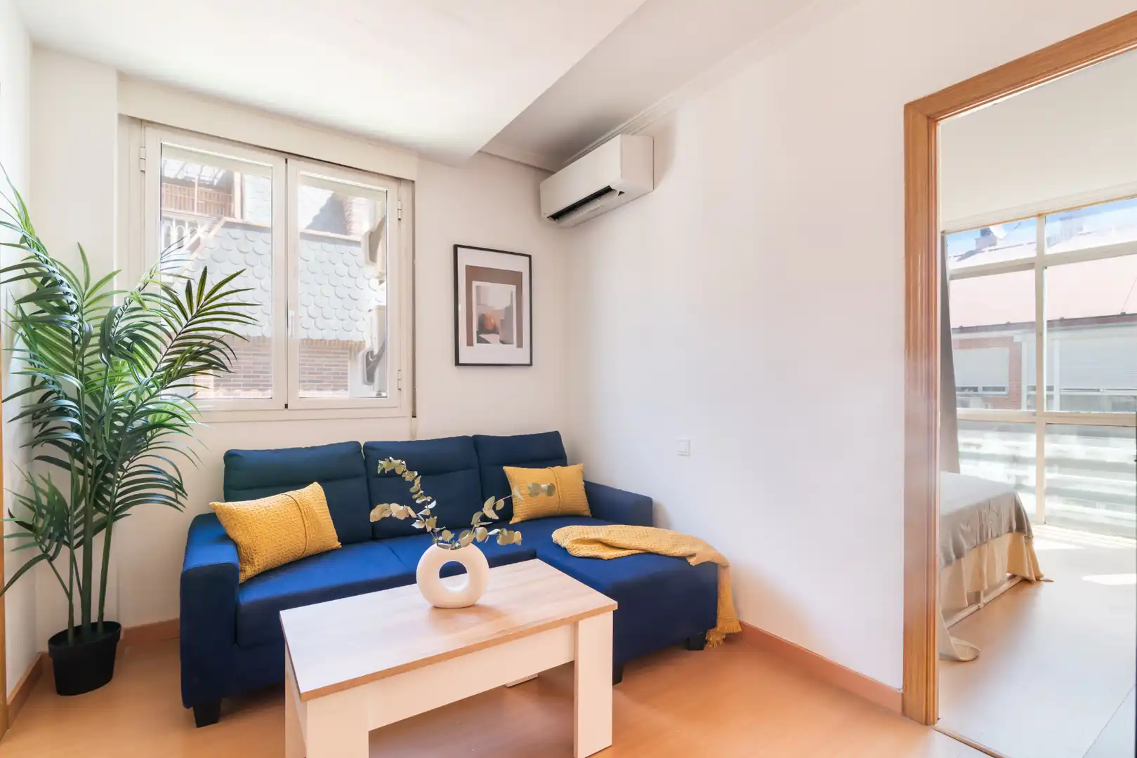 Sala de estar de Piso de alquiler en Madrid con Aire acondicionado, Calefacción y Amueblado