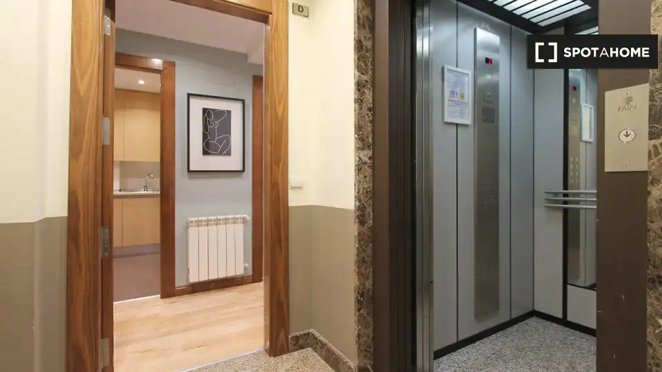 Flat for rent in Adelfas