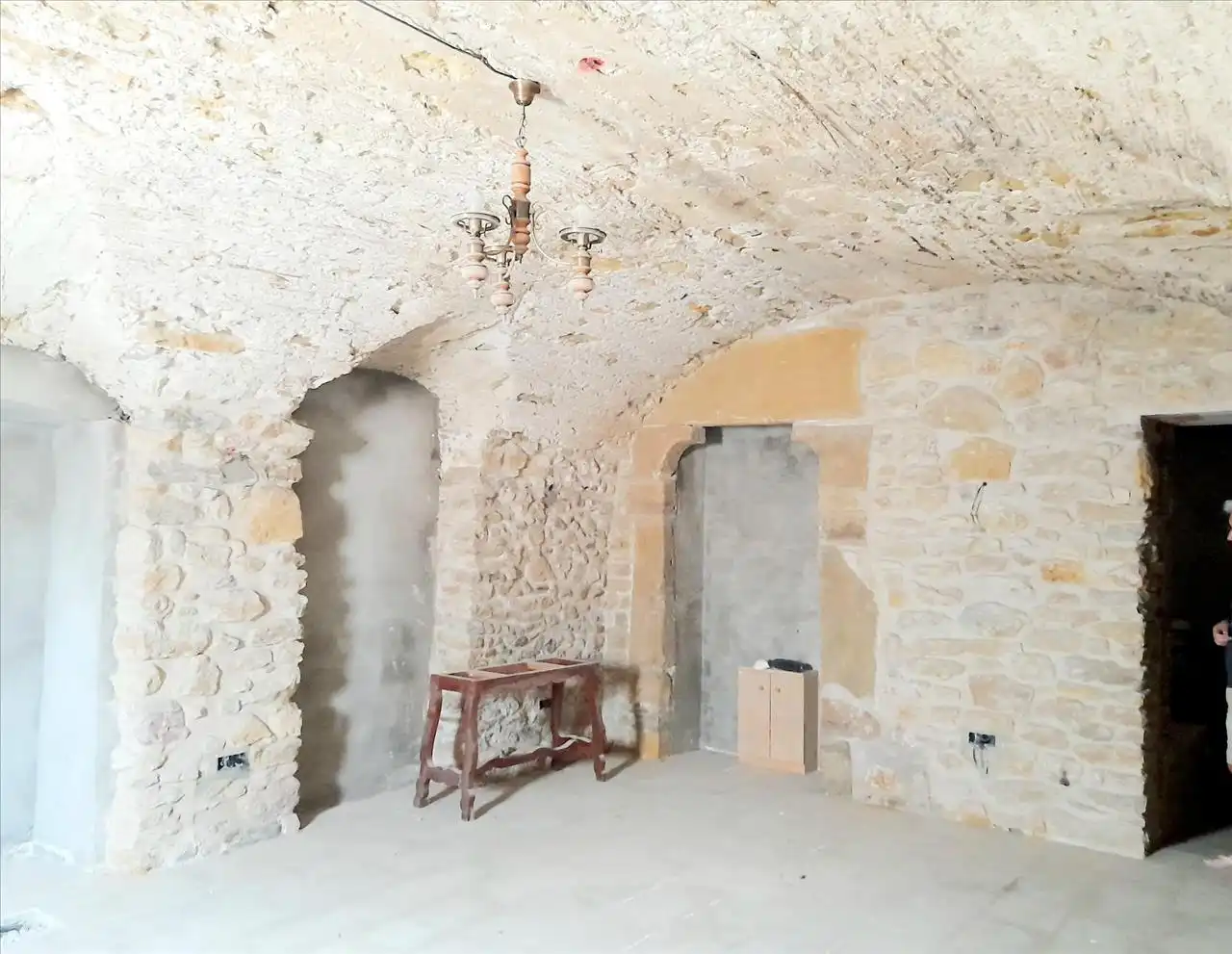 Local en venda a TARONGERS, La Bisbal d'Empordà
