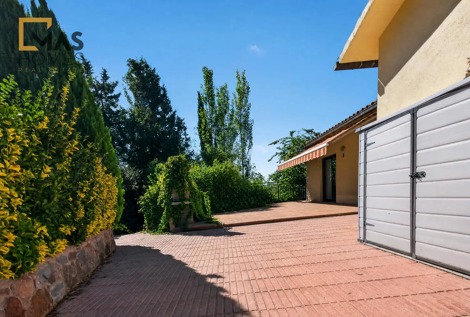 Terrassa de Casa o xalet en venda en Castellar del Vallès amb Calefacció, Jardí privat i Traster