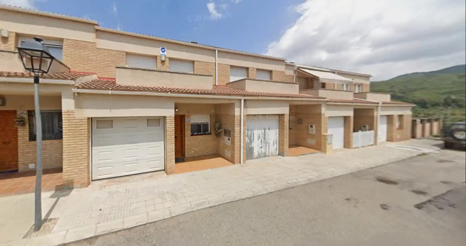 Casa a schiera in vendita a Carrer Conca de Barbera 19