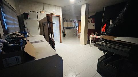 EN VENTA LOCAL COMERCIAL EN EL CENTRO DE PEGO!