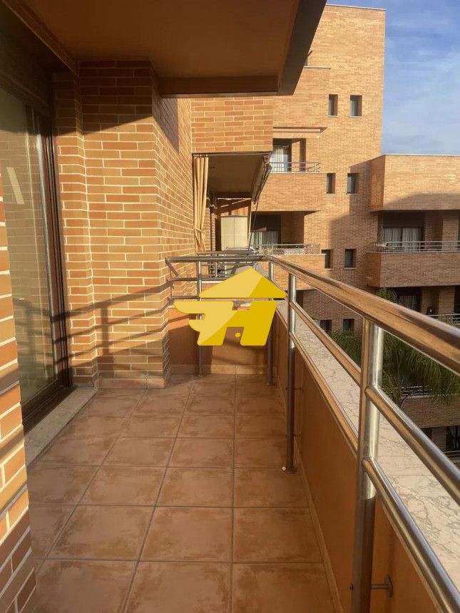 Flat for rent in maria la judia, Tablero Bajo - Arruzafilla