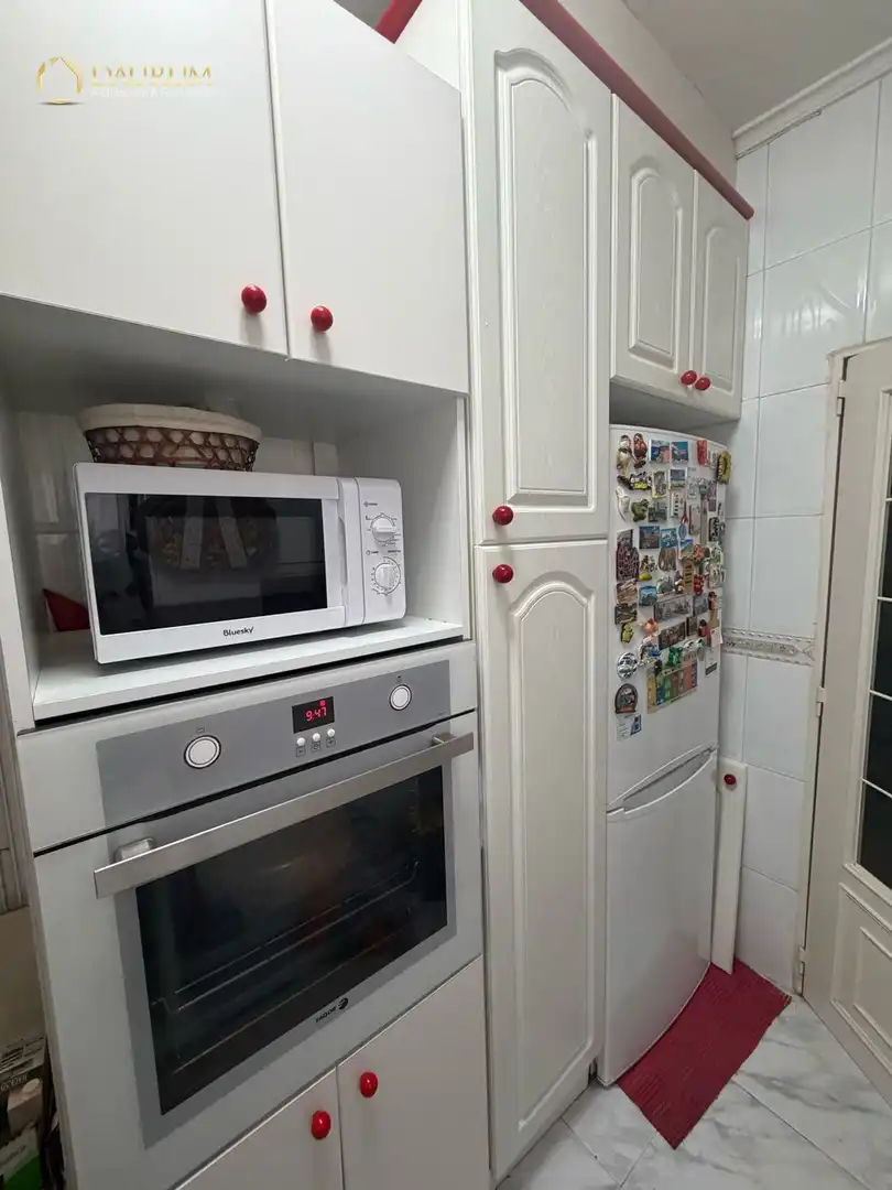 Cocina de Piso en venta en Madrid con Calefacción, Piscina y Amueblado