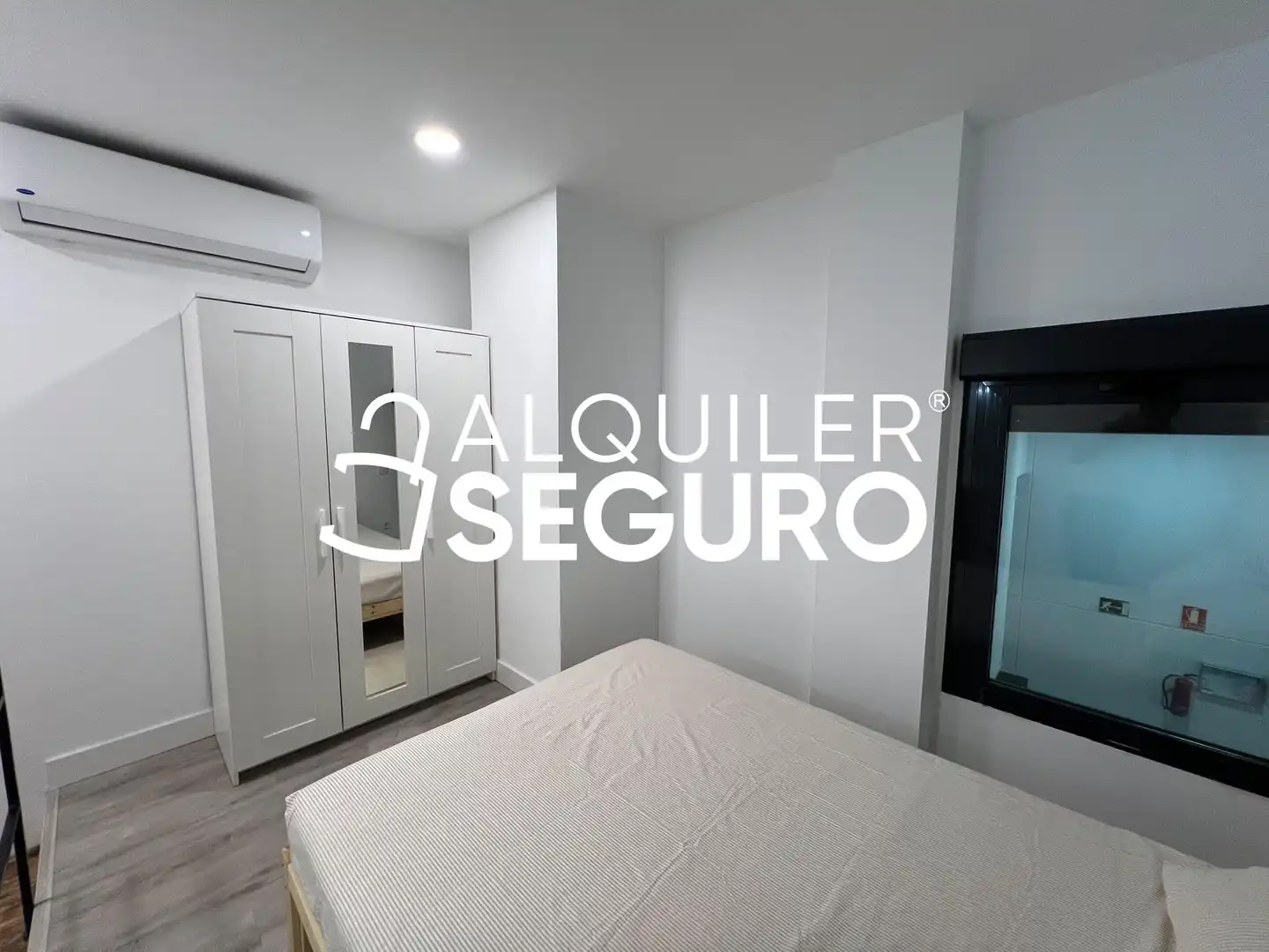 Loft con ascensore in affitto a del Puente Cultural, imagen 13