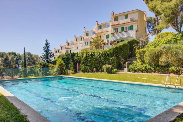 Casa adosada en Venta en Carrer d' Antoni Gaudí en El Poal