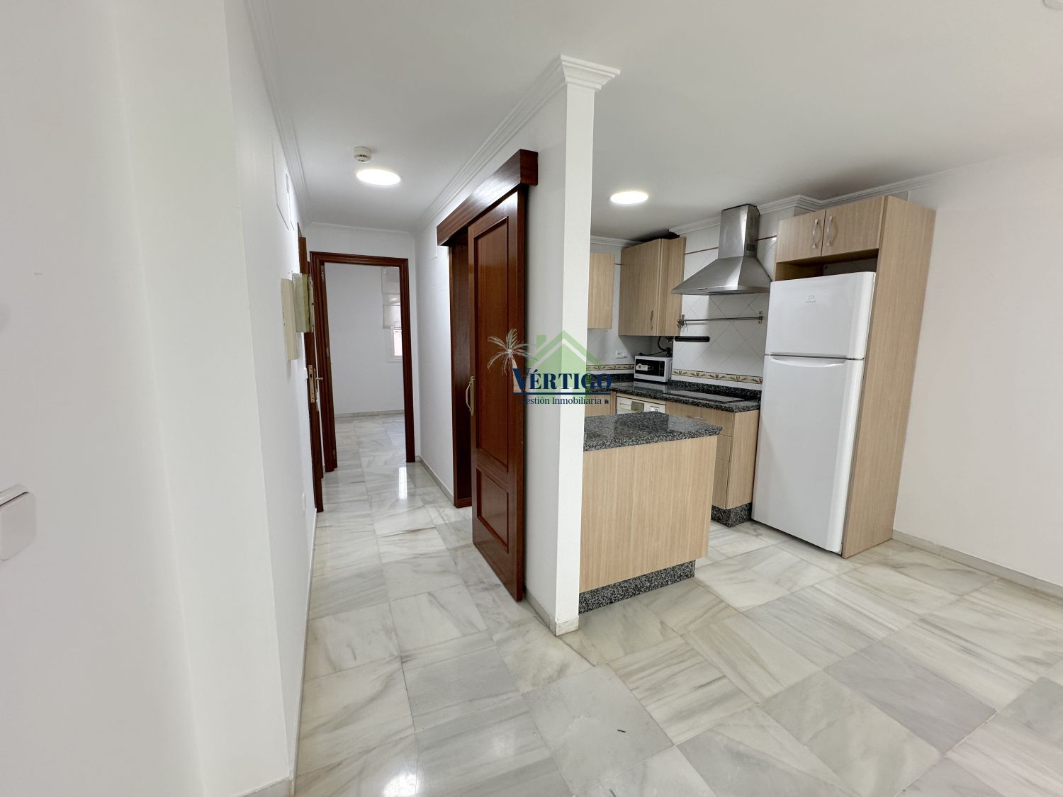 Vista exterior de Pis de lloguer en  Sevilla Capital amb Aire condicionat, Calefacció i Terrassa