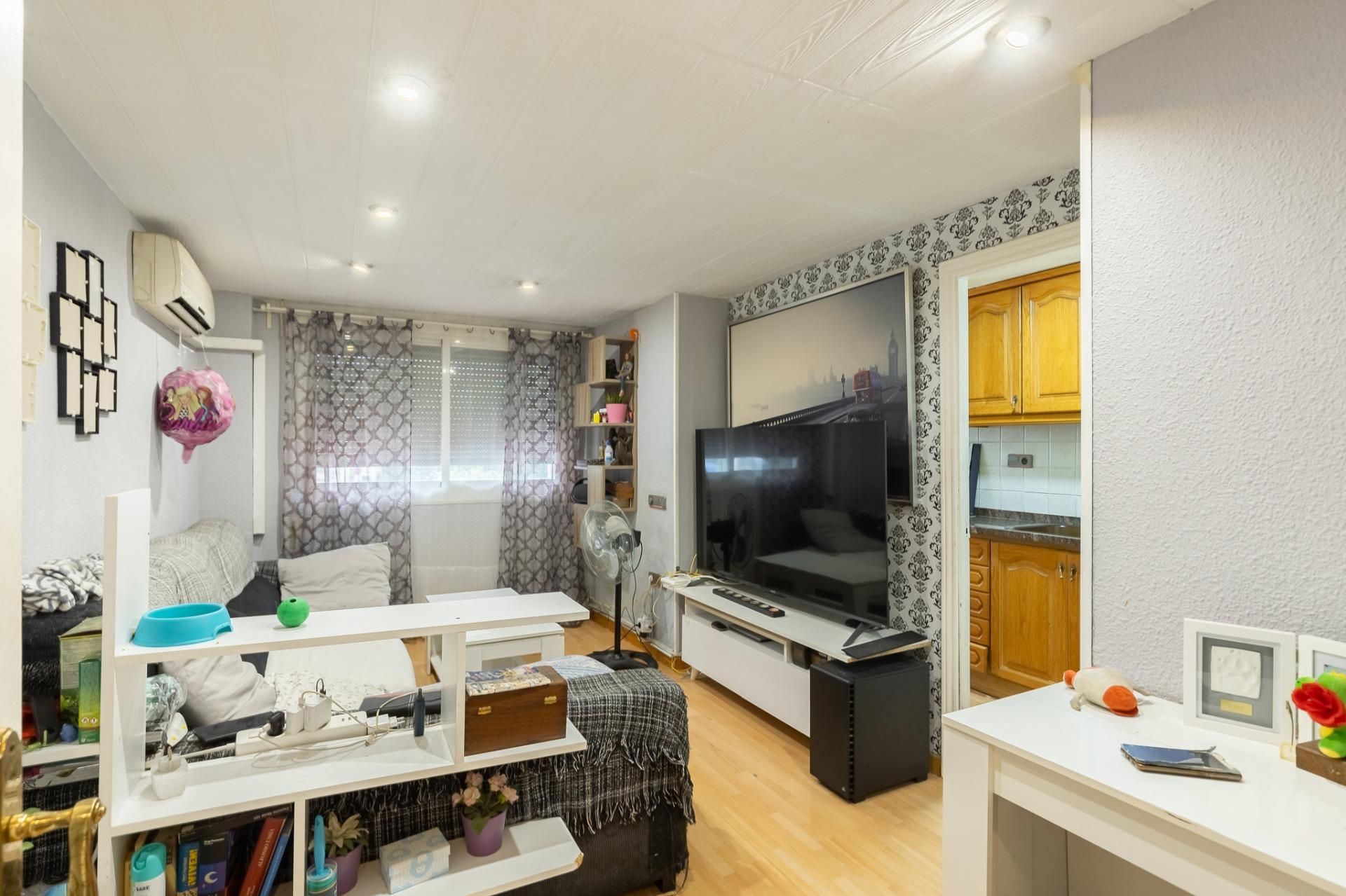 Piso en venta en Avenida MARQUES SANT MORI, Llefià, Artigues - Llefià, Badalona