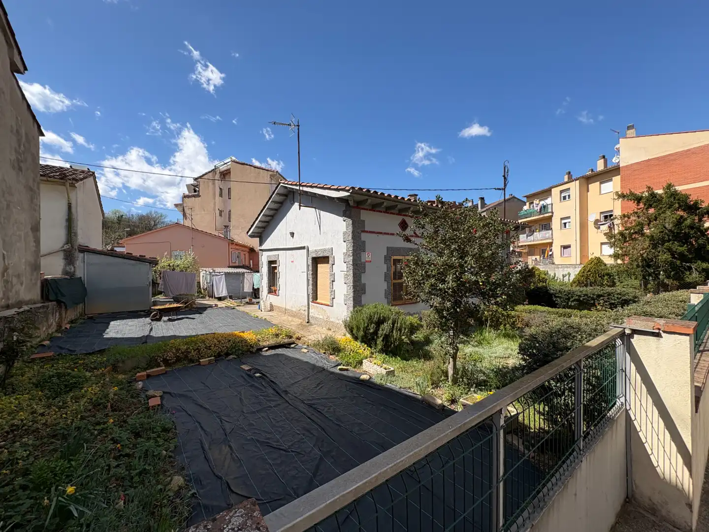 Exterior view of Houses for sale in Olot  with Heating, Private garden and Terrace