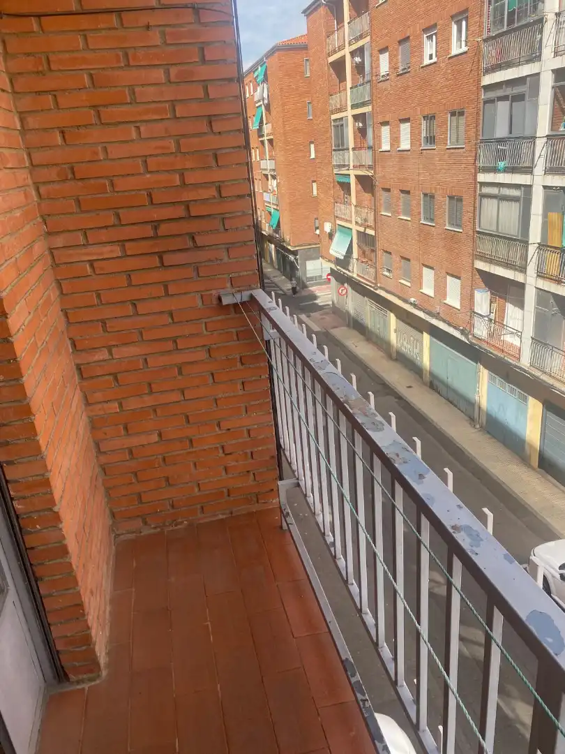 Pis en venda a Calle Monleón, 18, Garrido Norte