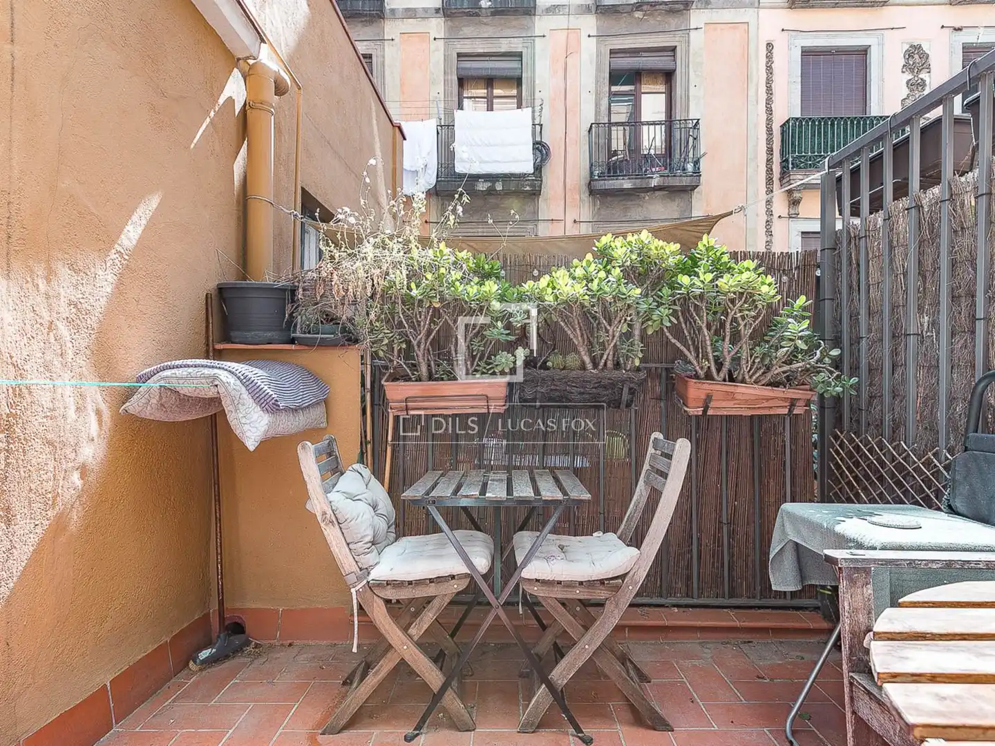 Terraza de Piso en venta en Barcelona con Amueblado y Balcón