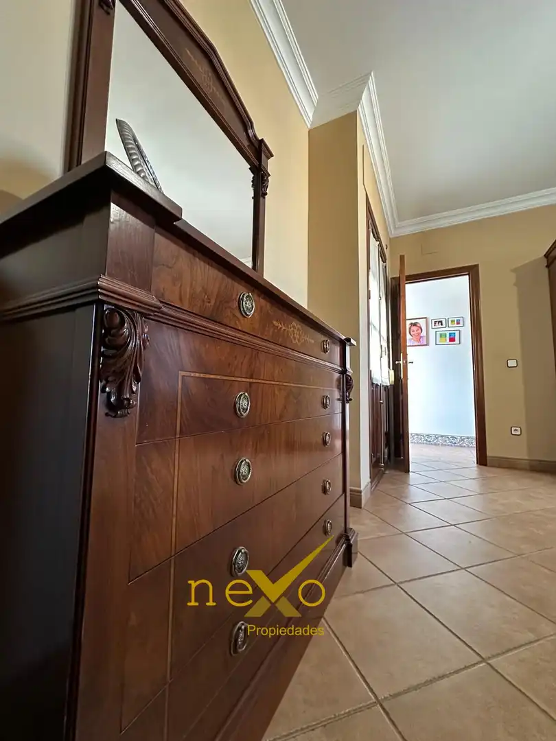 Casa o chalet en venta en Carmona con Jardín privado y Piscina