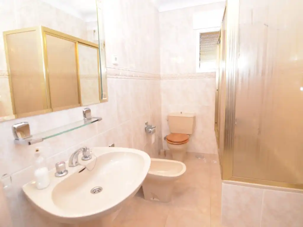 Wohnung zur Miete in Calle Francisco Rivera Paquirri, San José de la Rinconada