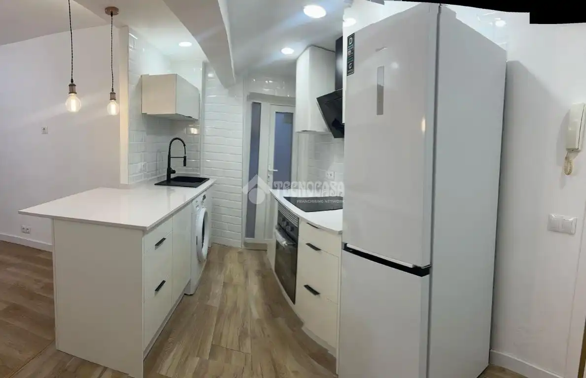 Kitchen of Flat for rent in Getafe  with Air Conditioner and Heating