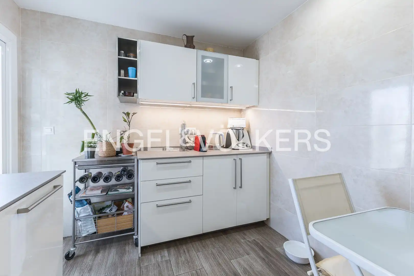 Küche von Wohnung zum Verkauf in Esplugues de Llobregat mit Klimaanlage, Heizung und Parkett