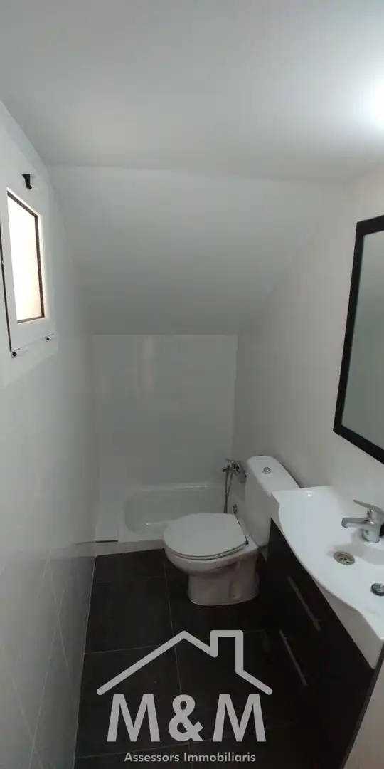 Bathroom of Houses for rent in Castelldefels  with Terrace