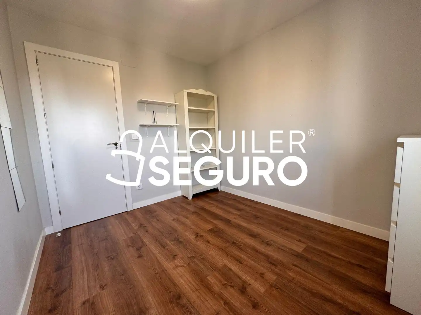 Habitación de Piso de alquiler en Madrid con Aire acondicionado, Calefacción y Terraza
