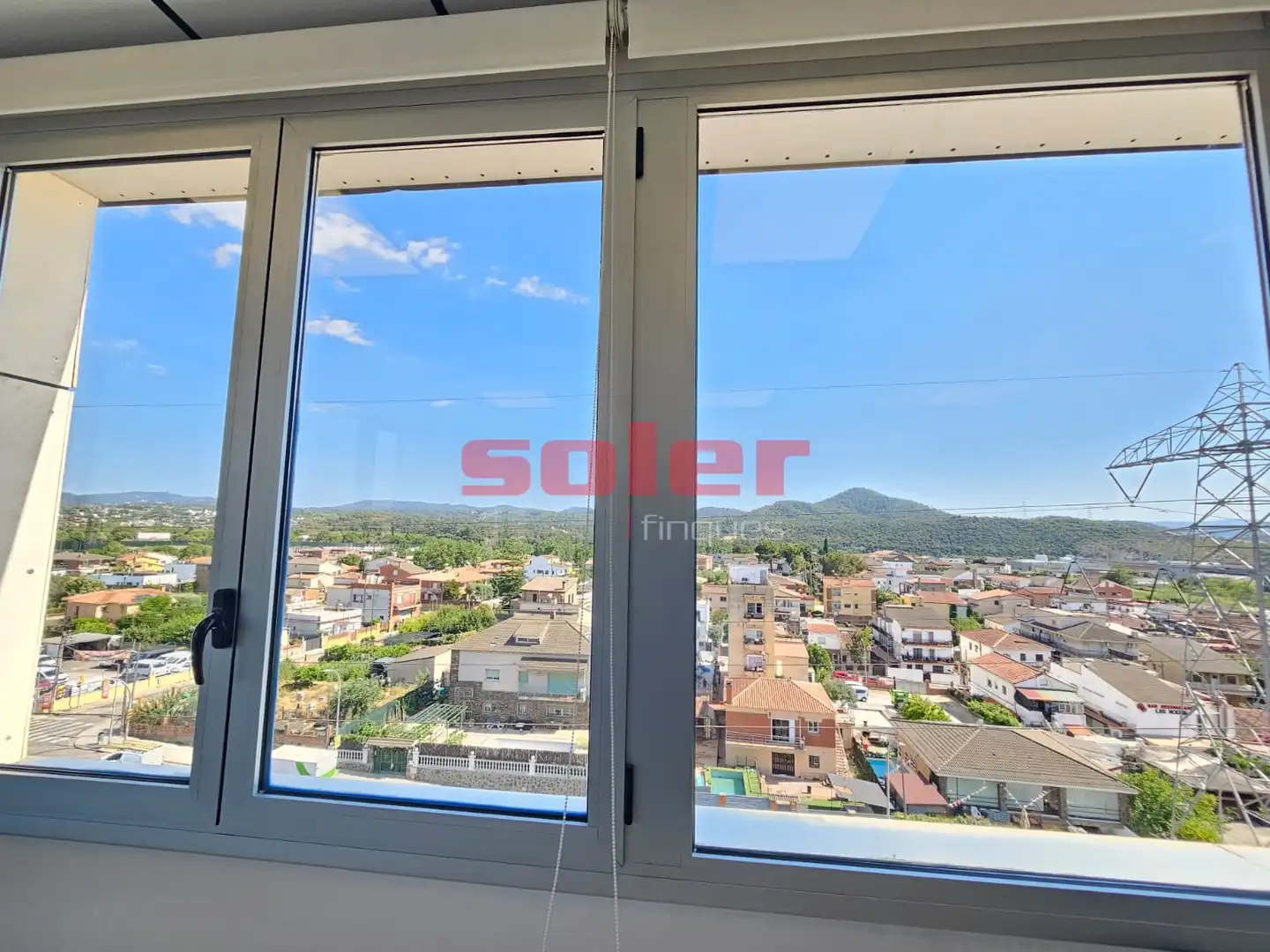 Terrassa de Oficina de lloguer en Rubí amb Aire condicionat i Traster