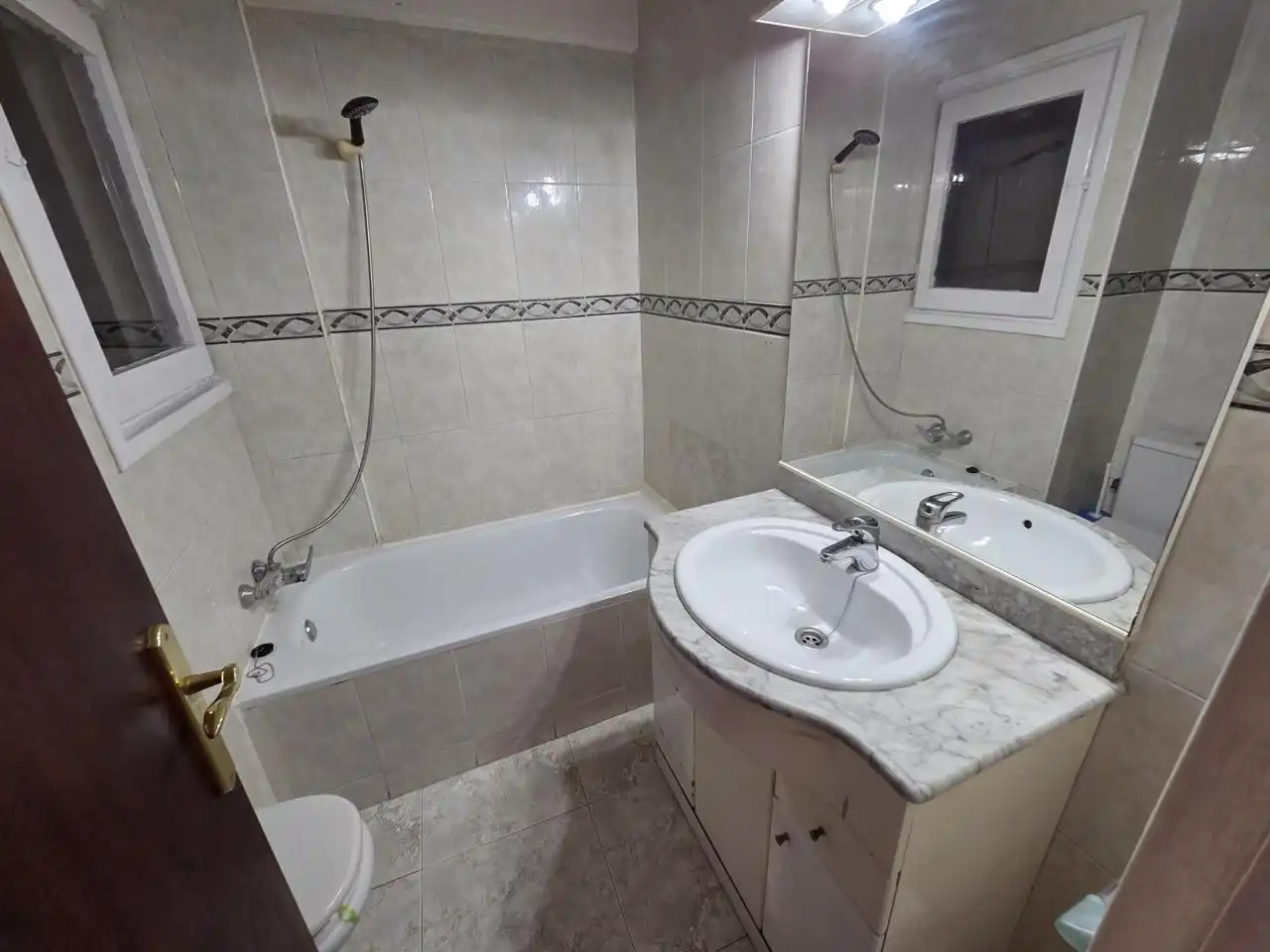 Baño de Piso en venta en Tarragona con Terraza