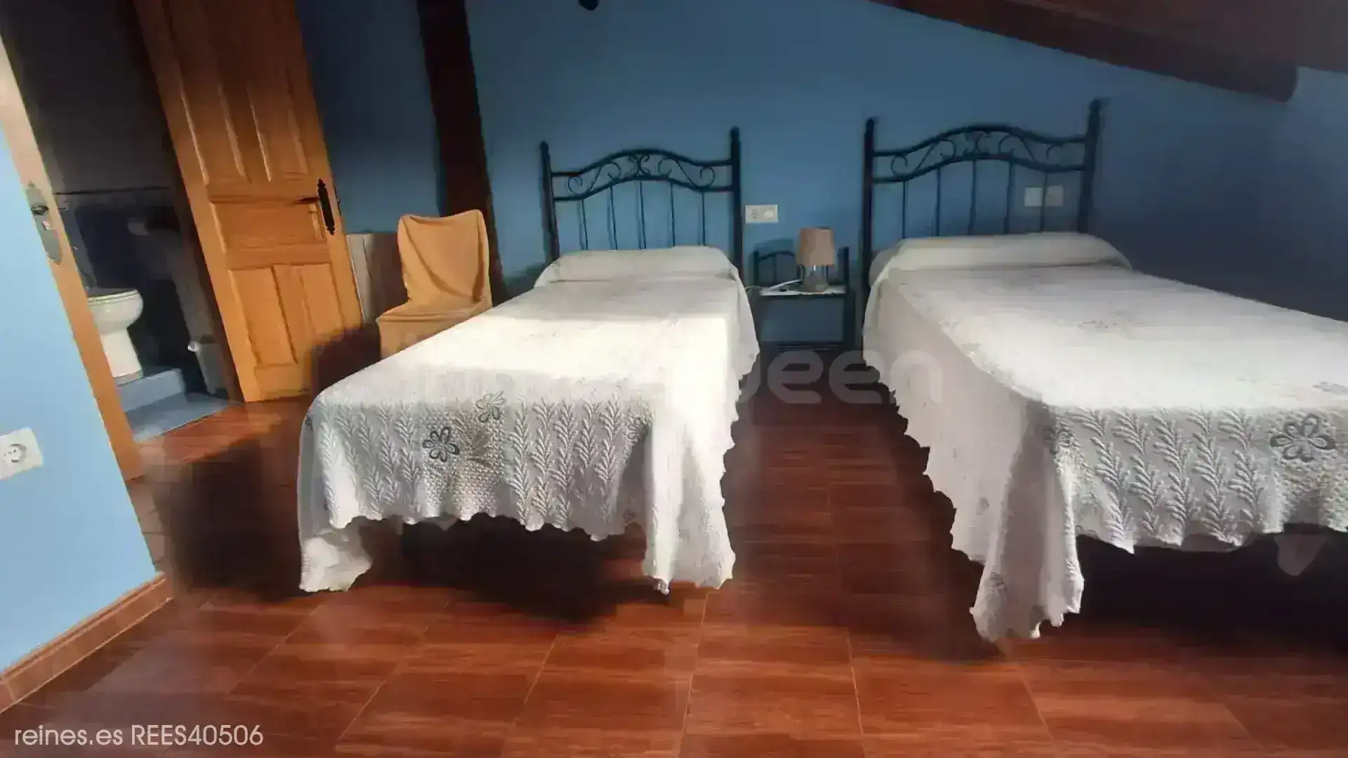Habitación de Casa o chalet en venta en Val de San Vicente  con Calefacción y Amueblado