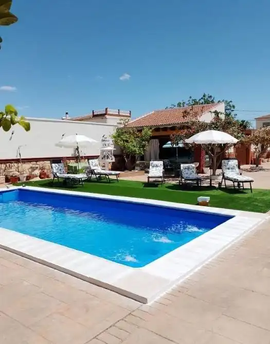 Piscina de Casa o xalet en venda en Mollina amb Aire condicionat, Calefacció i Jardí privat