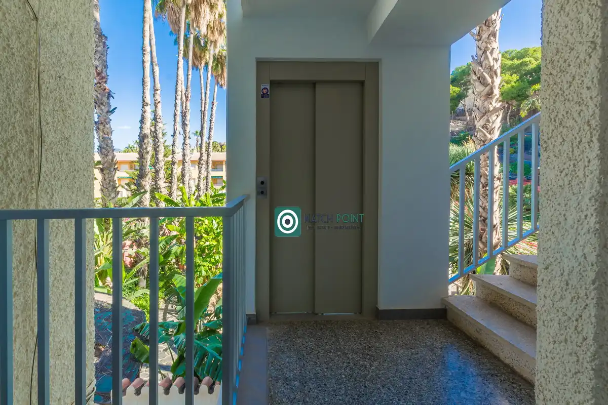 Piso de alquiler en Calle Bikini, Almuñecar Centro