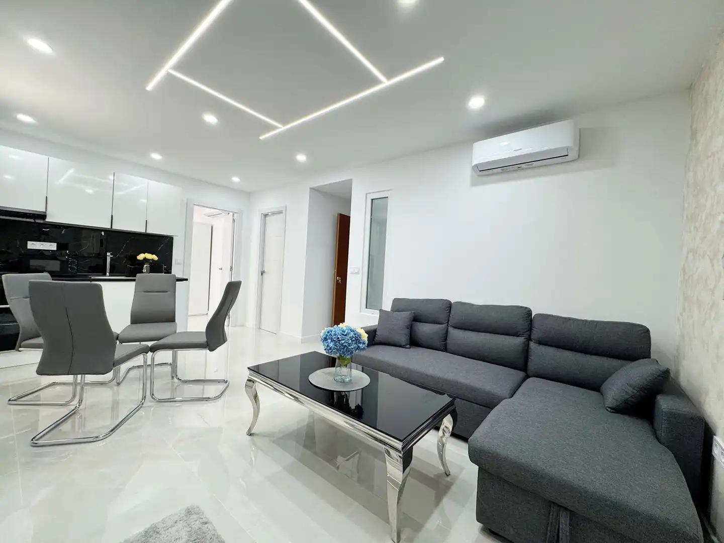 Sala de estar de Piso en venta en Alicante / Alacant con Jardín privado y Terraza