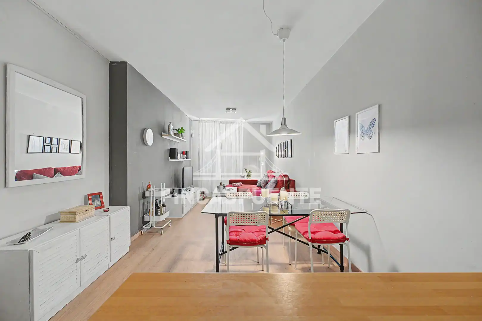 Wohnzimmer von Erdgeschoss zum Verkauf in Barcelona mit Klimaanlage und Heizung