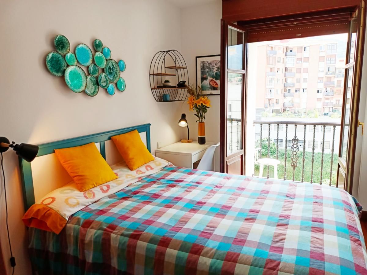 Apartament per a compartir a Iralabarri