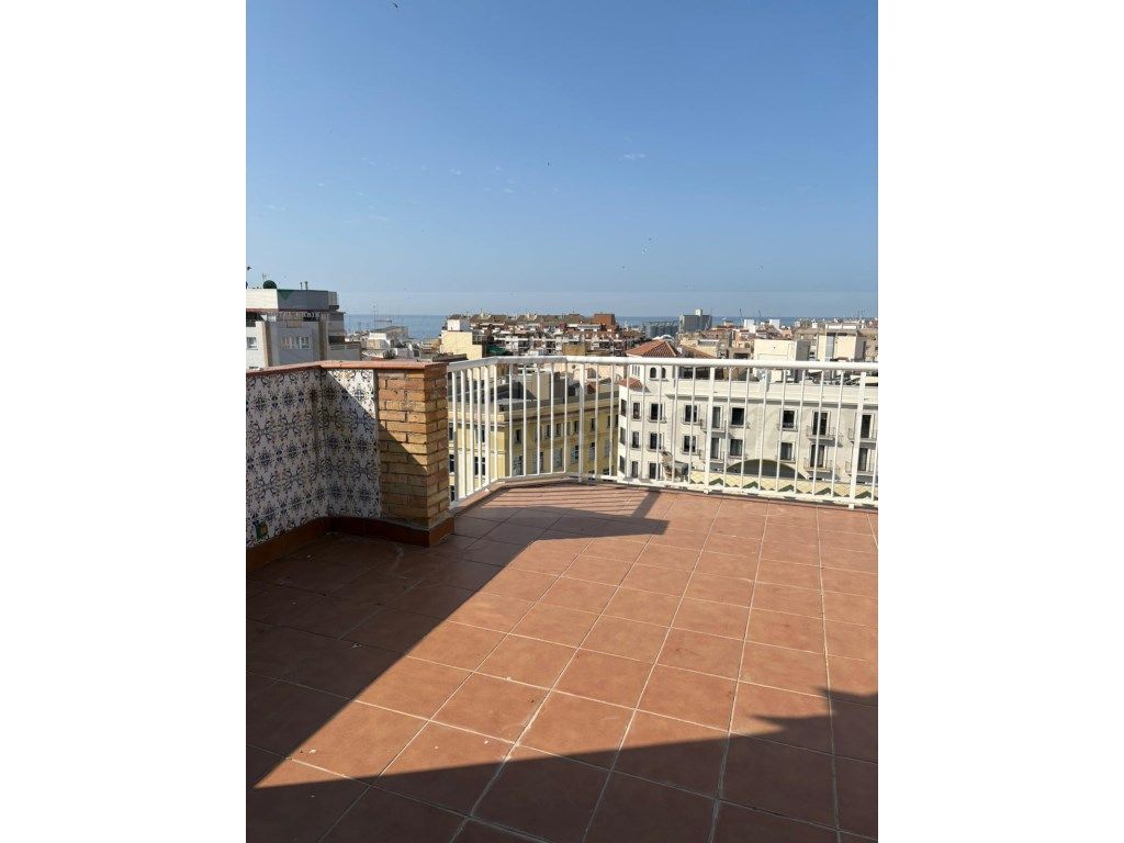 Vista exterior de Àtic en venda en  Tarragona Capital