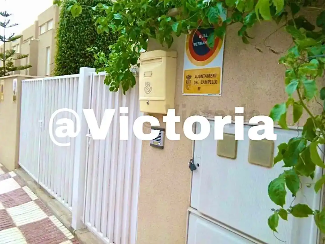 Exterior view of Flat for sale in Pueblo Español - Coveta Fumá