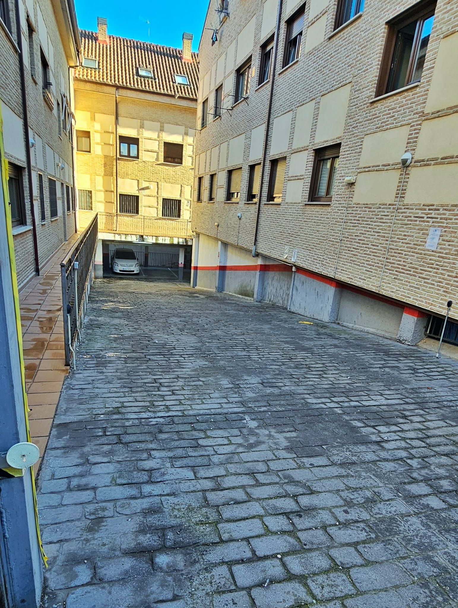 Garage for sale in El Álamo