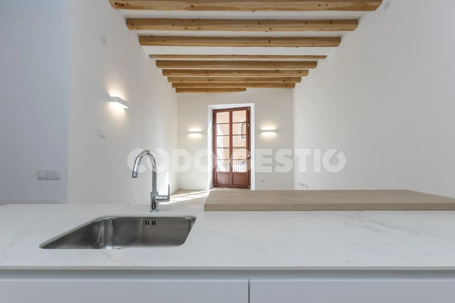 Cocina de Piso de alquiler en Vic con Balcón