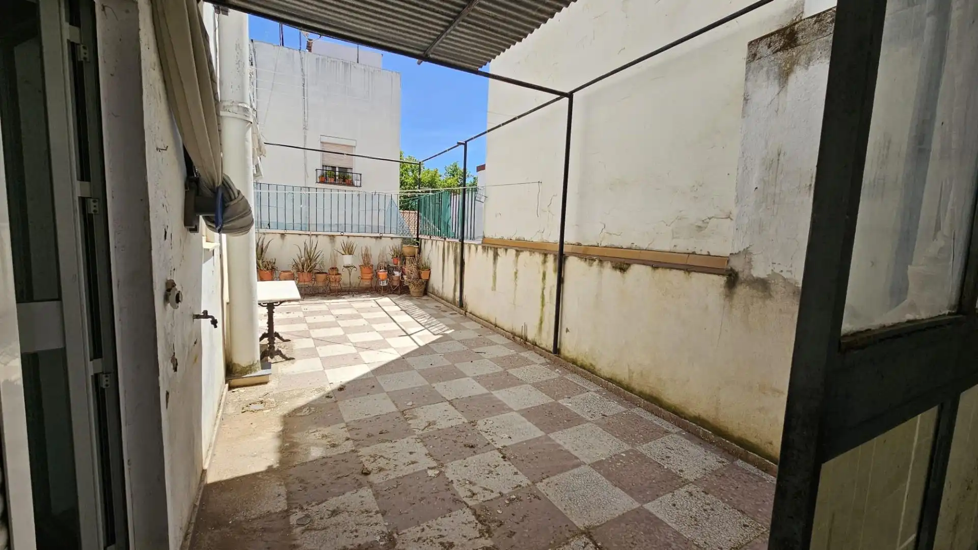 Terrassa de Casa o xalet en venda en Córdoba