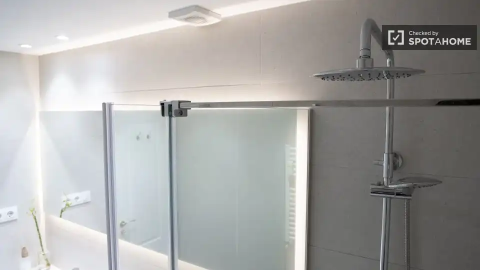 Room in Guindalera