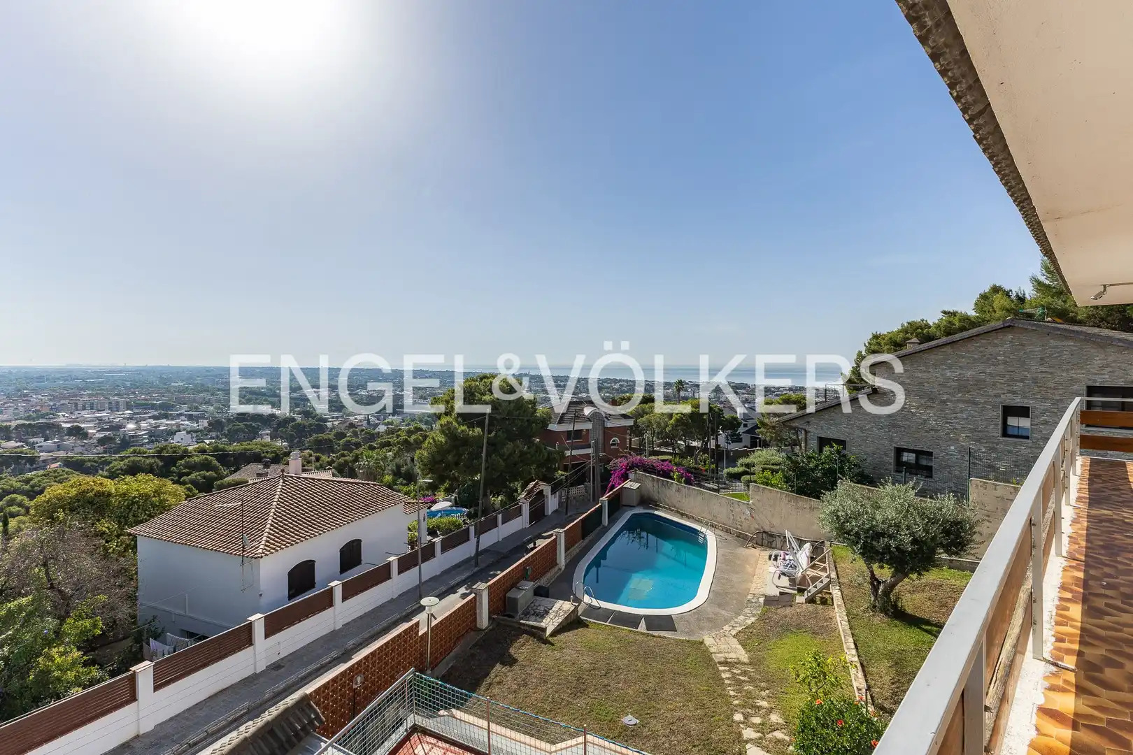 Exterior view of Houses for sale in Castelldefels  with Air Conditioner, Heating and Private garden