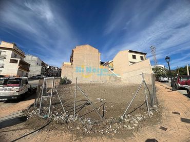 Residential land for sale in Algarrobo pueblo