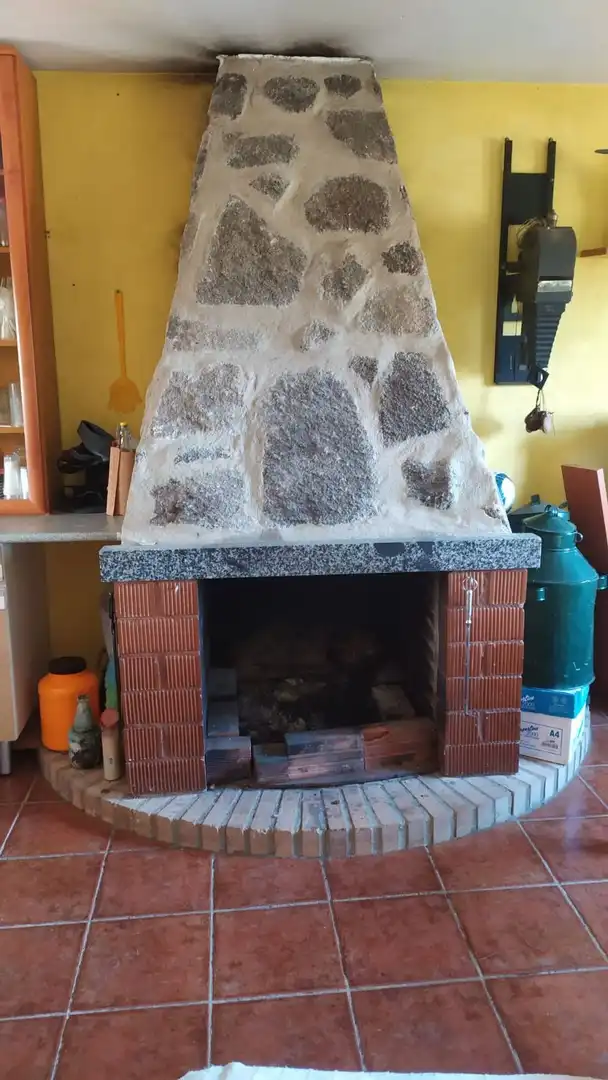 Houses for sale in Calvarrasa de Arriba  with Private garden and Furnished