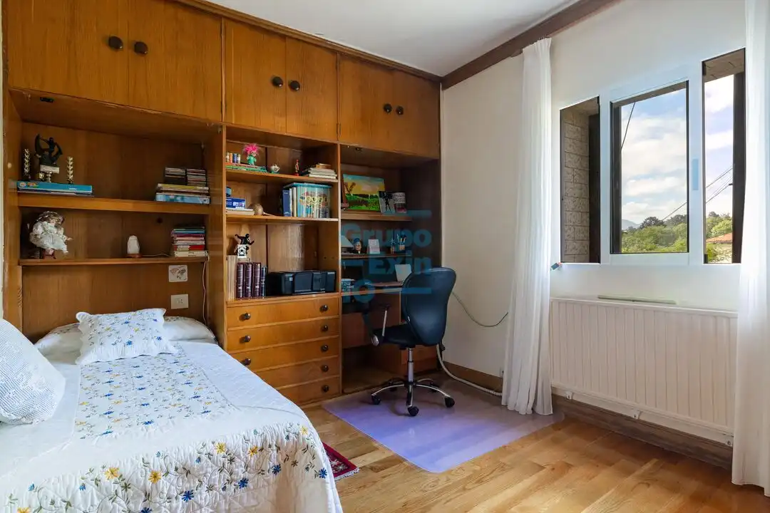 Habitación de Casa o chalet en venta en Donostia - San Sebastián  con Calefacción, Jardín privado y Terraza