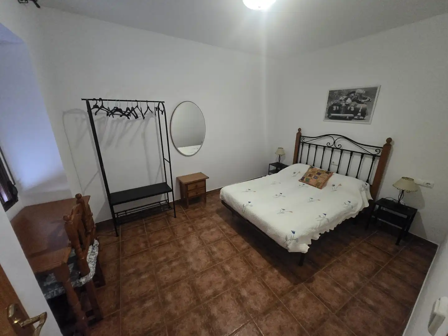 Dormitori de Apartament de lloguer en Úbeda amb Aire condicionat, Moblat i Rentadora