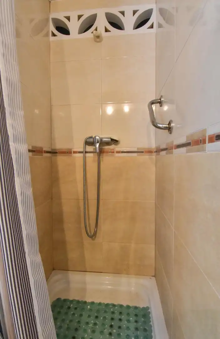 Baño de Casa o chalet en venta en Montserrat con Aire acondicionado, Calefacción y Jardín privado