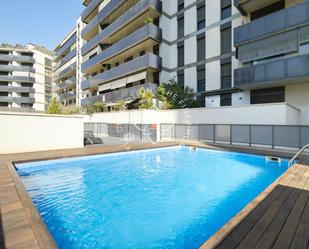 Piscina de Pis de lloguer en  Barcelona Capital amb Aire condicionat, Calefacció i Parquet